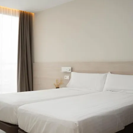 Bcl Podium Otel La Nucía